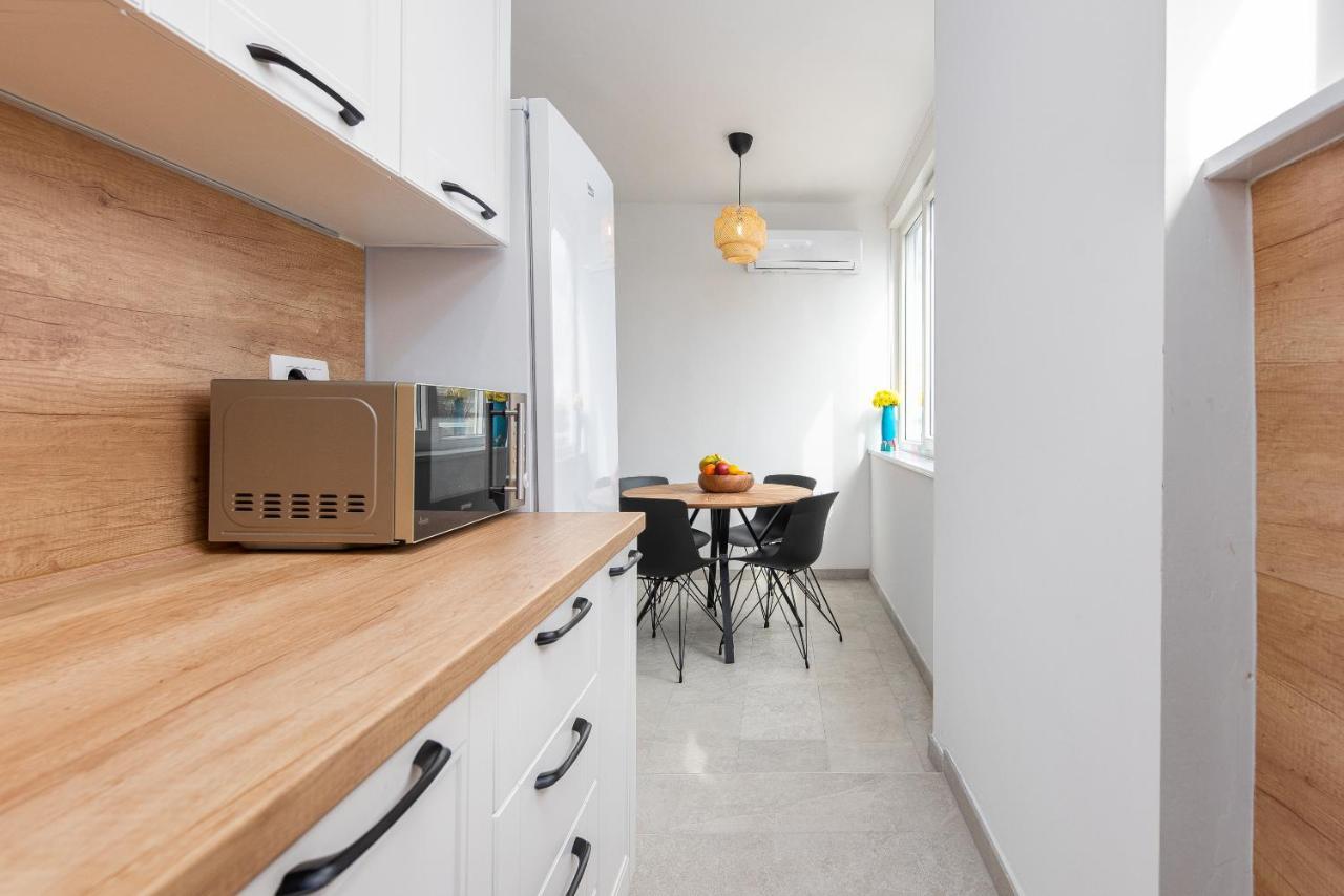 Urban Vibe Apartment *